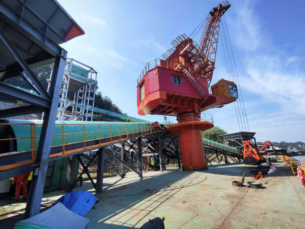 FQ2525浮式起重機